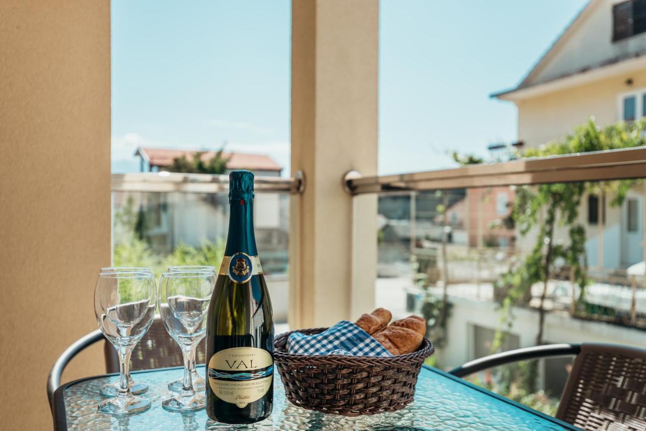 Apartments Villa Swissmonte Herceg Novi Exterior foto