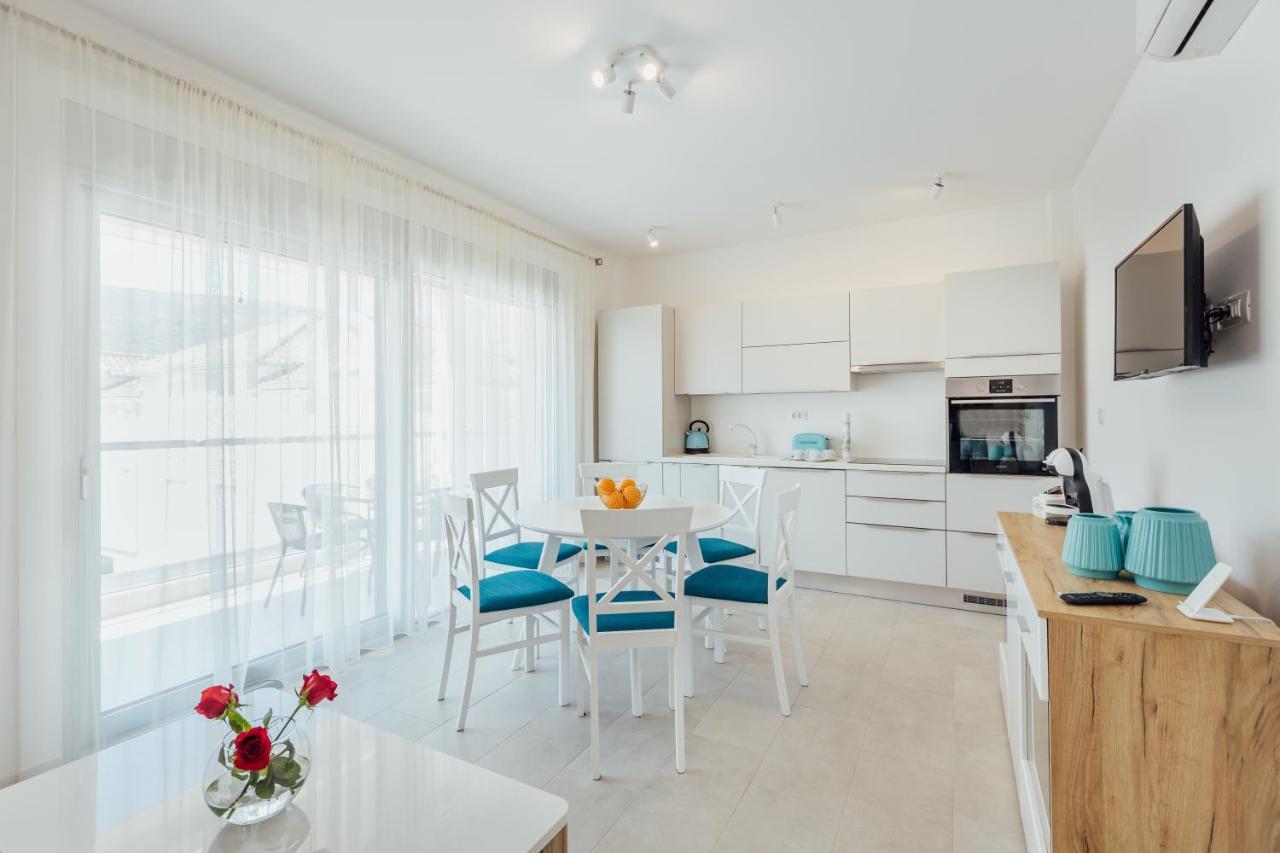 Apartments Villa Swissmonte Herceg Novi Exterior foto
